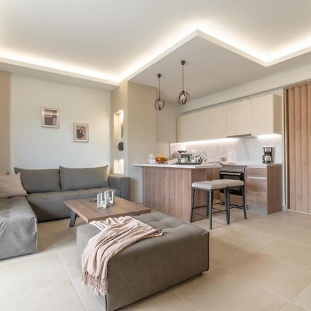 Christina'S Cozy Apartment Near The Airport Heraklion  Exterior photo